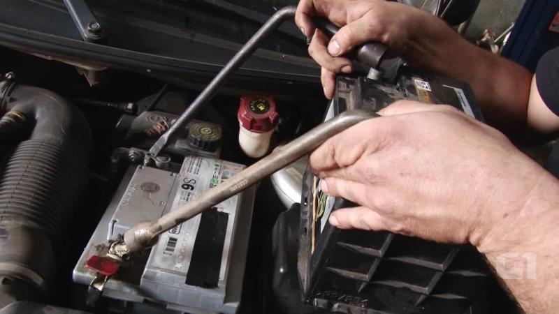 Riscos na recarga caseira da bateria de seu carro