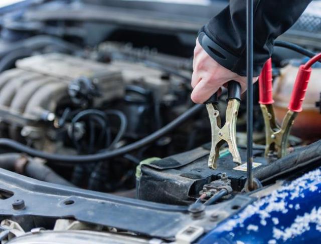Dicas de como manter a bateria do seu carro funcionando bem